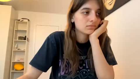 Lina online show from 07-18-26, 05:17
