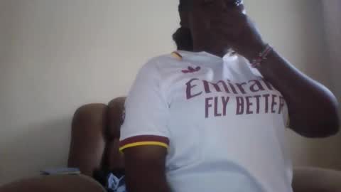 Snapshot of beutygal chatting on 06-01-26, 02:41 beutygal online show from 06-01-26, 02:41