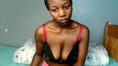 Snapshot of beverly_bay chatting on 05-23-26, 10:52 beverly online show from 05-23-26, 10:52