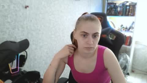 beverly_yay online show from 04-27-26, 01:09
