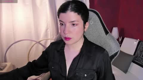 Snapshot of beyondsteel chatting on 11-25-25, 02:44 beyondsteel online show from 11-25-25, 02:44