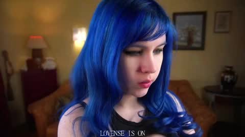 Eliz online show from 04-20-26, 02:36