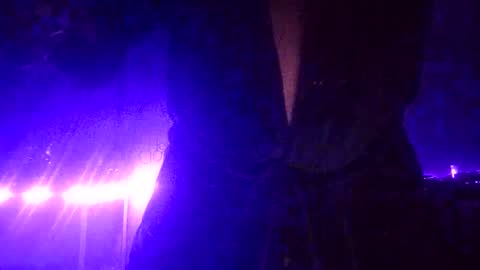 Snapshot of bff405 chatting on 12-08-24, 04:35 BigFreakyFreaky online show from 12-08-24, 04:35