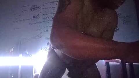 Snapshot of bff405 chatting on 12-08-24, 03:13 BigFreakyFreaky online show from 12-08-24, 03:13