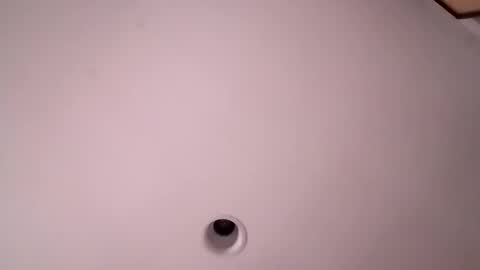 Snapshot of bgiamba21 chatting on 10-24-25, 04:31 bgiamba21 online show from 10-24-25, 04:31