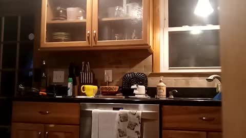 Snapshot of bgiamba21 chatting on 11-23-25, 04:45 bgiamba21 online show from 11-23-25, 04:45