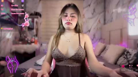 MAXINE online show from 03-19-26, 02:10