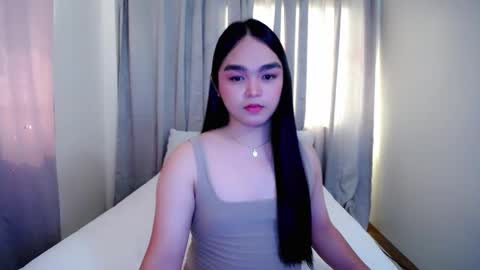 Snapshot of bhabytrans69 chatting on 12-25-24, 02:03 BHABY 3 online show from 12-25-24, 02:03