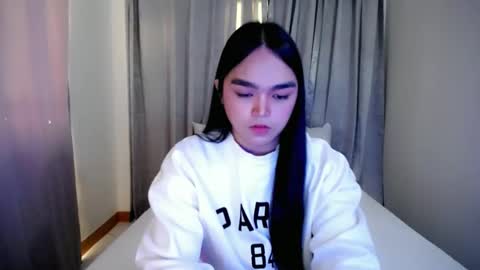 Snapshot of bhabytrans69 chatting on 12-26-24, 12:25 BHABY 3 online show from 12-26-24, 12:25