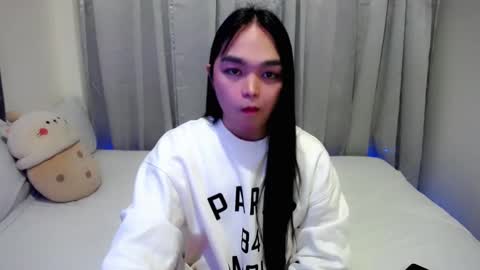 Snapshot of bhabytrans69 chatting on 01-18-25, 08:30 BHABY 3 online show from 01-18-25, 08:30