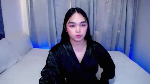 Snapshot of bhabytrans69 chatting on 01-25-25, 04:23 BHABY 3 online show from 01-25-25, 04:23