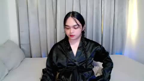 Snapshot of bhabytrans69 chatting on 10-19-25, 12:00 BHABY 3 online show from 10-19-25, 12:00