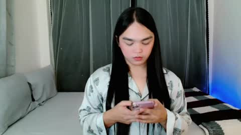 Snapshot of bhabytrans69 chatting on 07-28-26, 11:17 BHABY 3 online show from 07-28-26, 11:17