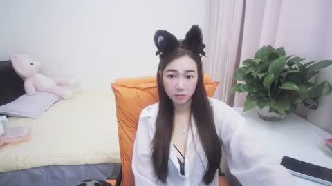 Snapshot of bhlinxuemei chatting on 06-24-26, 07:29 bhlinxuemei online show from 06-24-26, 07:29