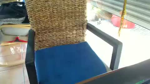 Snapshot of bi_and_more chatting on 01-06-25, 11:18 Manfred online show from 01-06-25, 11:18