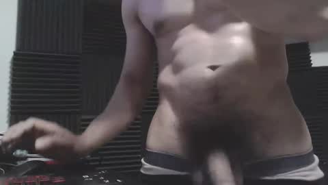 Snapshot of bi_latin69 chatting on 02-07-26, 11:41 MeXXXicanDick online show from 02-07-26, 11:41
