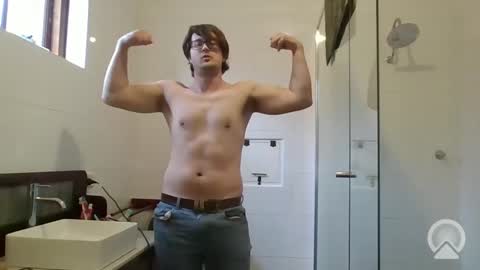 bi_showoffguy_02 online show from 06-08-26, 06:36