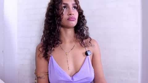 Snapshot of bianca_angel_ chatting on 07-10-26, 06:54 bianca_angel_ online show from 07-10-26, 06:54