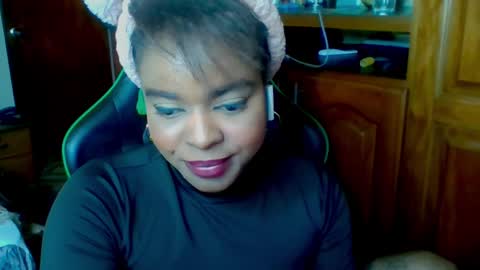 bianca ebony online show from 01-04-25, 05:37