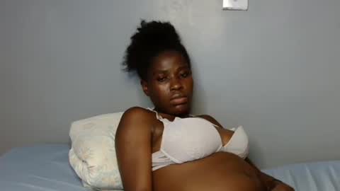 Snapshot of bianca_lue chatting on 06-24-26, 03:11 bianca baby online show from 06-24-26, 03:11
