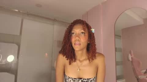 biancaa__18 online show from 09-18-25, 07:38
