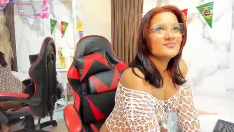 Snapshot of biancapercy chatting on 07-06-26, 03:03 Bianca online show from 07-06-26, 03:03