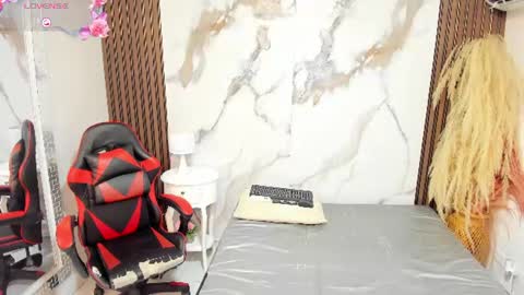 Snapshot of biancapercy chatting on 08-02-26, 12:25 Bianca online show from 08-02-26, 12:25