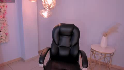 Bianca Pierce online show from 04-04-26, 12:02