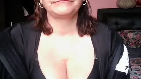 Snapshot of biancasteel chatting on 06-29-26, 05:02 biancasteel online show from 06-29-26, 05:02