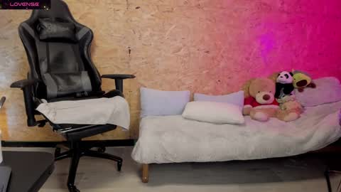 Biancastrong.. IGThebiancastrong online show from 03-09-25, 05:33