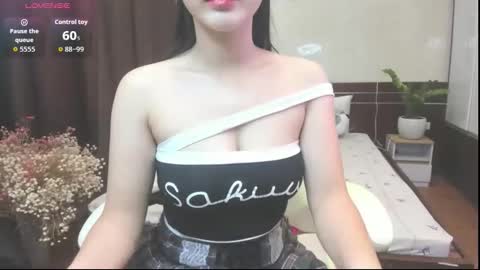 Bi Bi online show from 11-17-25, 04:07