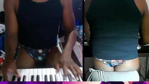 BicepsandFrot online show from 11-18-25, 04:28