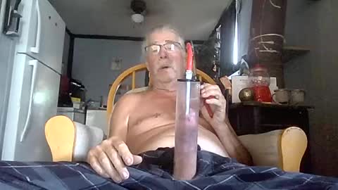 Snapshot of big656670 chatting on 07-30-26, 07:13 big656670 online show from 07-30-26, 07:13