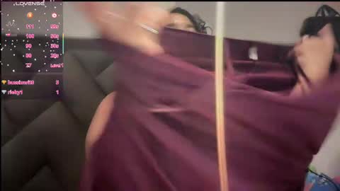 Snapshot of big_boobs_lau chatting on 02-25-25, 08:58 lau li online show from 02-25-25, 08:58