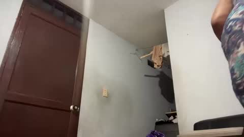 Snapshot of big_boobs_lau chatting on 10-04-25, 06:55 lau li online show from 10-04-25, 06:55