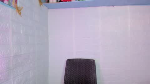 Snapshot of big_buttasian chatting on 06-04-26, 05:13 Grace - online show from 06-04-26, 05:13