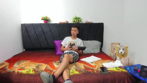 john and cris online show from 03-15-26, 04:02