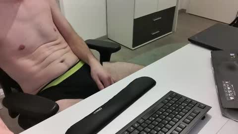 Snapshot of big_tobi_1 chatting on 01-13-26, 06:51 big_tobi_1 online show from 01-13-26, 06:51