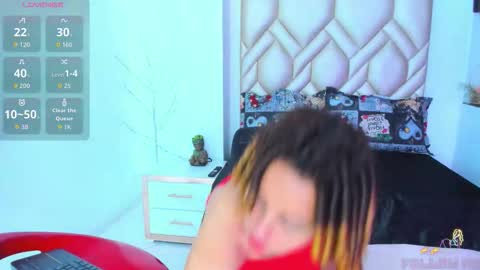 Snapshot of bigass_andtoes_anita chatting on 11-23-25, 09:09 bigass_andtoes_anita online show from 11-23-25, 09:09