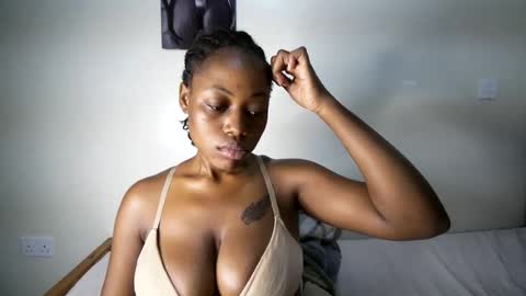 Snapshot of bigassmello_ chatting on 07-16-26, 07:20 bigassmello_ online show from 07-16-26, 07:20