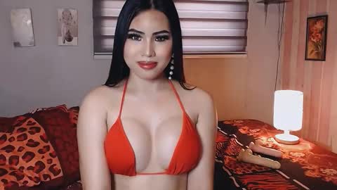 Snapshot of bigassslutdoll chatting on 02-12-26, 07:58 Mia online show from 02-12-26, 07:58