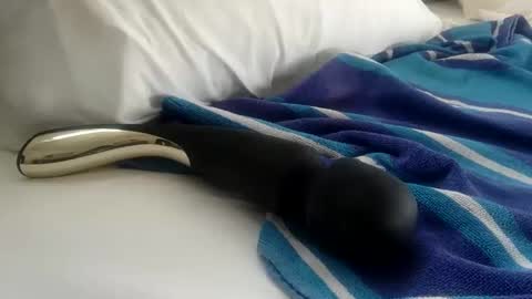 Snapshot of bigbaddadda chatting on 03-10-26, 06:24 bigbaddadda online show from 03-10-26, 06:24