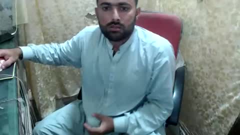 Snapshot of bigbbc999 chatting on 10-05-25, 04:44 arab bbc online show from 10-05-25, 04:44