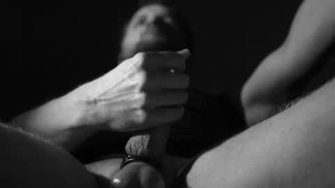 BigMC online show from 10-19-25, 01:28