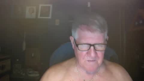 Snapshot of bigbeerdrinker1 chatting on 01-14-26, 06:02 bigbeerdrinker online show from 01-14-26, 06:02