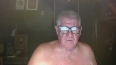 Snapshot of bigbeerdrinker1 chatting on 04-24-26, 03:53 bigbeerdrinker online show from 04-24-26, 03:53
