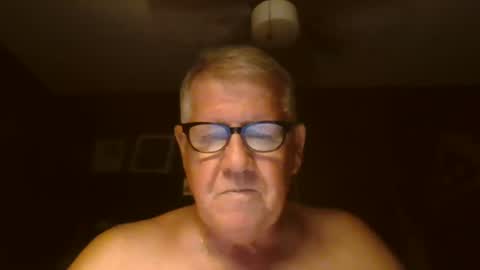 Snapshot of bigbeerdrinker1 chatting on 07-02-26, 04:18 bigbeerdrinker online show from 07-02-26, 04:18