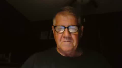 Snapshot of bigbeerdrinker1 chatting on 07-06-26, 04:31 bigbeerdrinker online show from 07-06-26, 04:31
