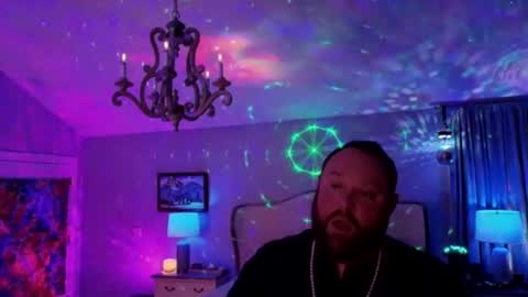 Snapshot of bigboi1o11 chatting on 05-20-26, 07:03 Bigboi1o11 online show from 05-20-26, 07:03