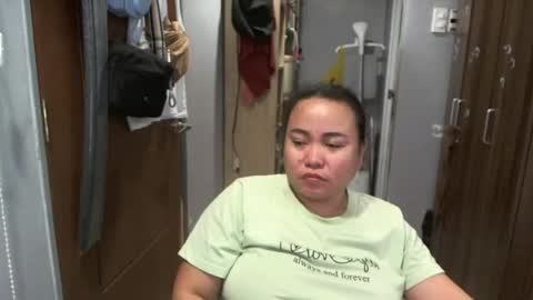 Snapshot of bigboobslyn chatting on 07-28-26, 08:32 bigboobslyn online show from 07-28-26, 08:32